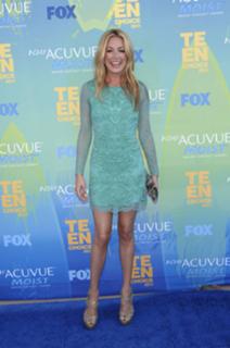 Cat Deeley feet photo thumbnail
