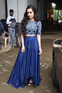 Shraddha Kapoor feet photo thumbnail