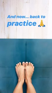 Kino MacGregor feet photo thumbnail
