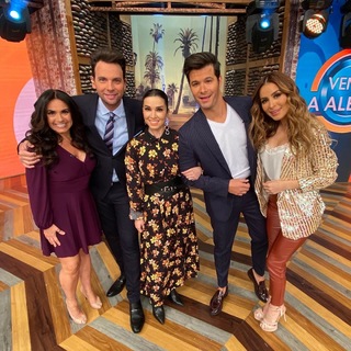 Cynthia Rodríguez feet photo thumbnail