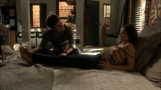 Bruna Marquezine feet photo thumbnail