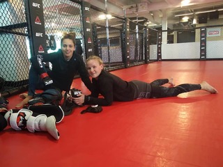 Valentina Shevchenko feet photo thumbnail