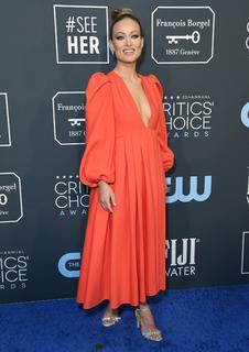 Olivia Wilde feet photo thumbnail