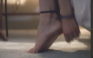 Ana de Armas feet photo thumbnail