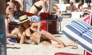 Kimberley Garner feet photo thumbnail