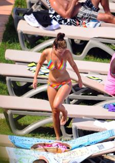 Tulisa feet photo thumbnail
