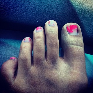 Colleen Ballinger feet photo thumbnail