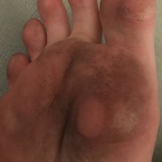 Colleen Ballinger feet photo thumbnail