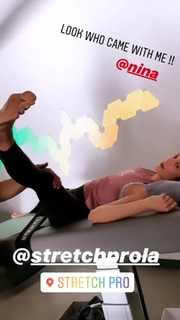 Nina Dobrev feet photo thumbnail