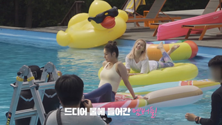 Ryu-jin Shin feet photo 3