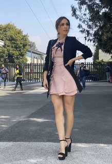 Cynthia Rodríguez feet photo thumbnail