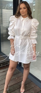 Jacqueline Jossa feet photo thumbnail