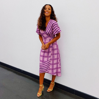 Rochelle Humes feet photo thumbnail