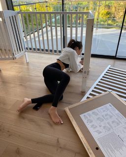 Olivia Culpo feet photo thumbnail