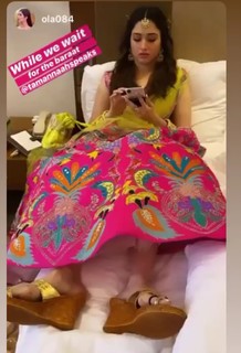 Tamannaah Bhatia feet photo thumbnail
