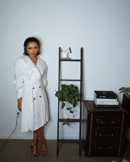Kat Graham feet photo thumbnail
