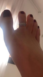 Alaine Crissiê feet photo thumbnail