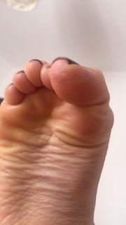 Alaine Crissiê feet photo thumbnail