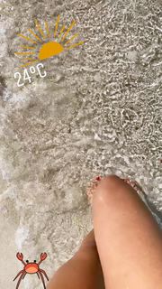 Verona Pooth feet photo thumbnail