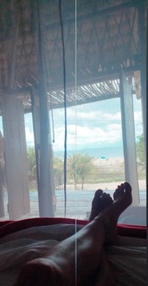 Lívia Andrade feet photo thumbnail