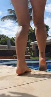 Anitta feet photo thumbnail