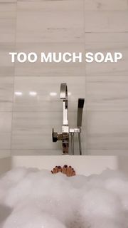 Jenna Ezarik feet photo thumbnail