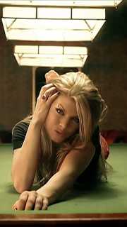 Fergie feet photo thumbnail