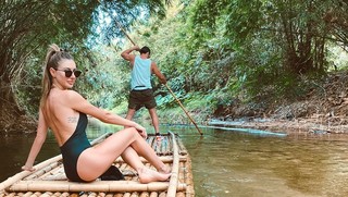 Seyma Subasi feet photo thumbnail