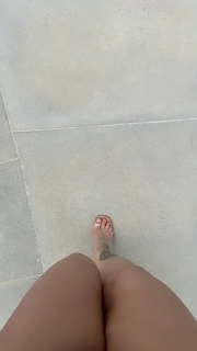 Cleo feet photo thumbnail