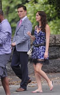 Leighton Meester feet photo thumbnail