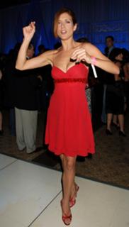 Kate Walsh feet photo thumbnail