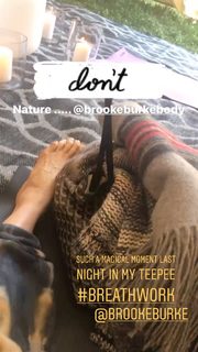 Brooke Burke feet photo thumbnail