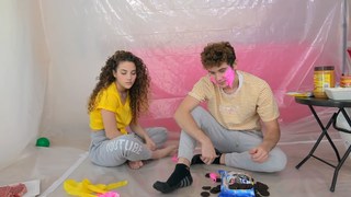 Sofie Dossi feet photo thumbnail