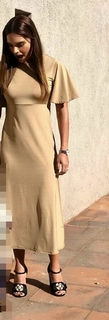 Tania Rincón feet photo thumbnail