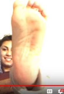Queen Naija feet photo thumbnail