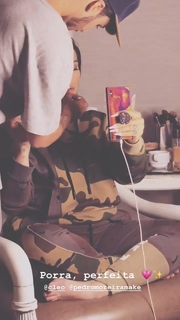 Cleo feet photo thumbnail