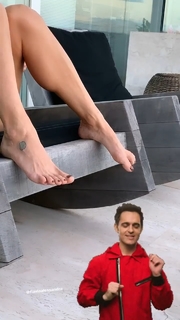 Flávia Alessandra feet photo thumbnail
