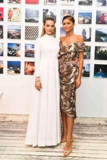 Zendaya feet photo thumbnail