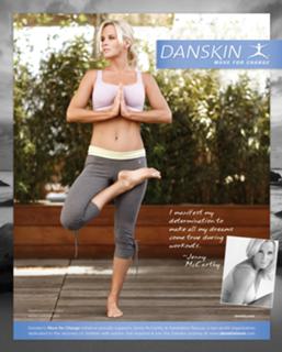 Jenny McCarthy-Wahlberg feet photo thumbnail