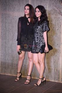 Parineeti Chopra feet photo thumbnail