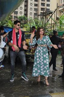 Parineeti Chopra feet photo thumbnail