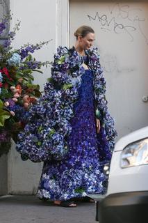Karlie Kloss feet photo thumbnail