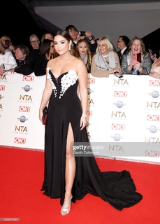 Jacqueline Jossa feet photo thumbnail