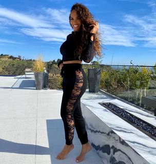 Evelyn Lozada feet photo thumbnail