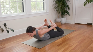 Adriene Mishler feet photo thumbnail