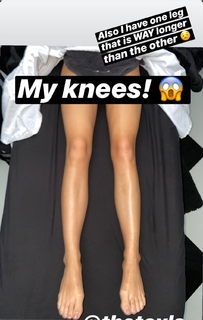Sarah Hyland feet photo thumbnail