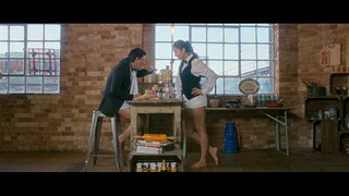 Katrina Kaif feet photo thumbnail
