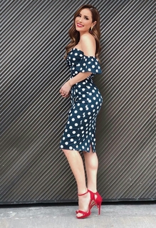 Cynthia Rodríguez feet photo thumbnail
