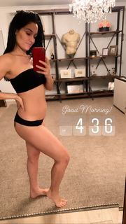 Nikki Garcia feet photo thumbnail