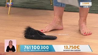 Cristina Ferreira feet photo thumbnail